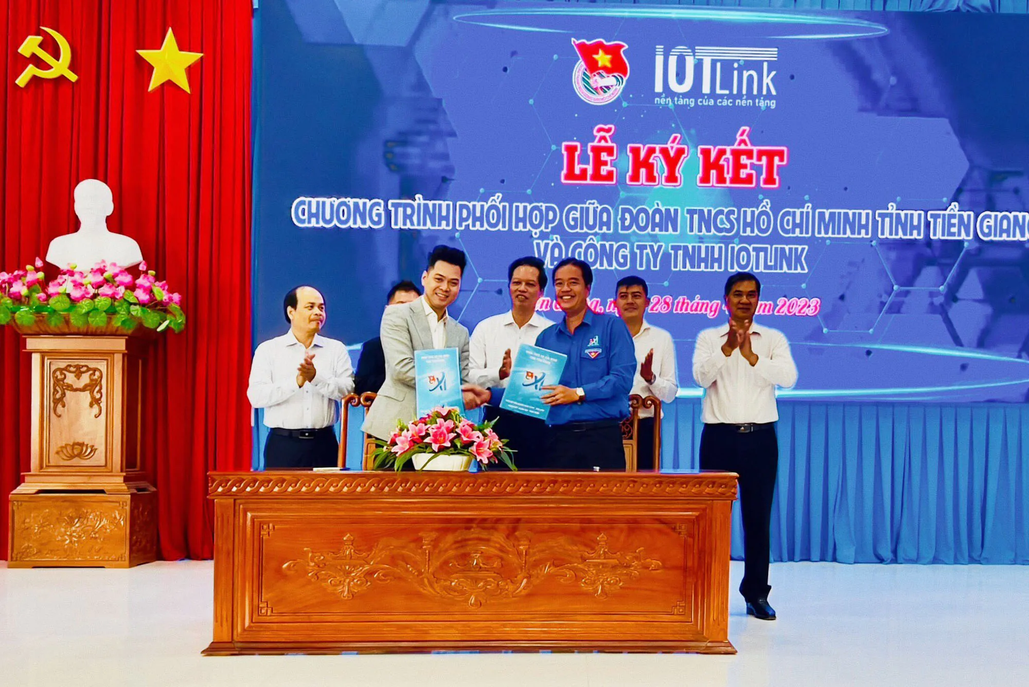Lễ ký kết và hợp tác giữa Tỉnh đoàn Tiền Giang và Công ty TNHH Giải pháp Công nghệ IOTLink