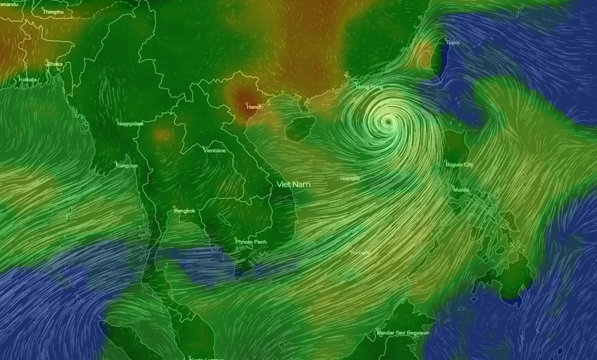 Hình ảnh mắt bão số 3 - Yagi đang tiến sát về phía đất liền